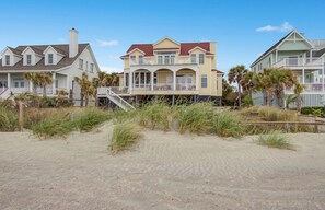 Exterior - 508 Ocean by AvantStay | Waterfront, Pool, Beach (Isle of Palms)