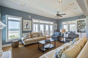 Smart TV, fireplace - 508 Ocean by AvantStay | Waterfront, Pool, Beach (Isle of Palms)