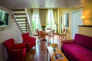 View from room - Résidence Vacances Bleues Le Méditerranée (Saint-Raphael)