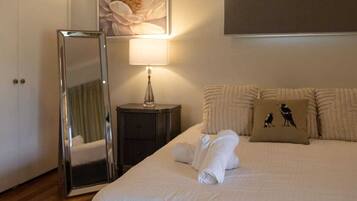 1 bedroom, iron/ironing board, bed sheets