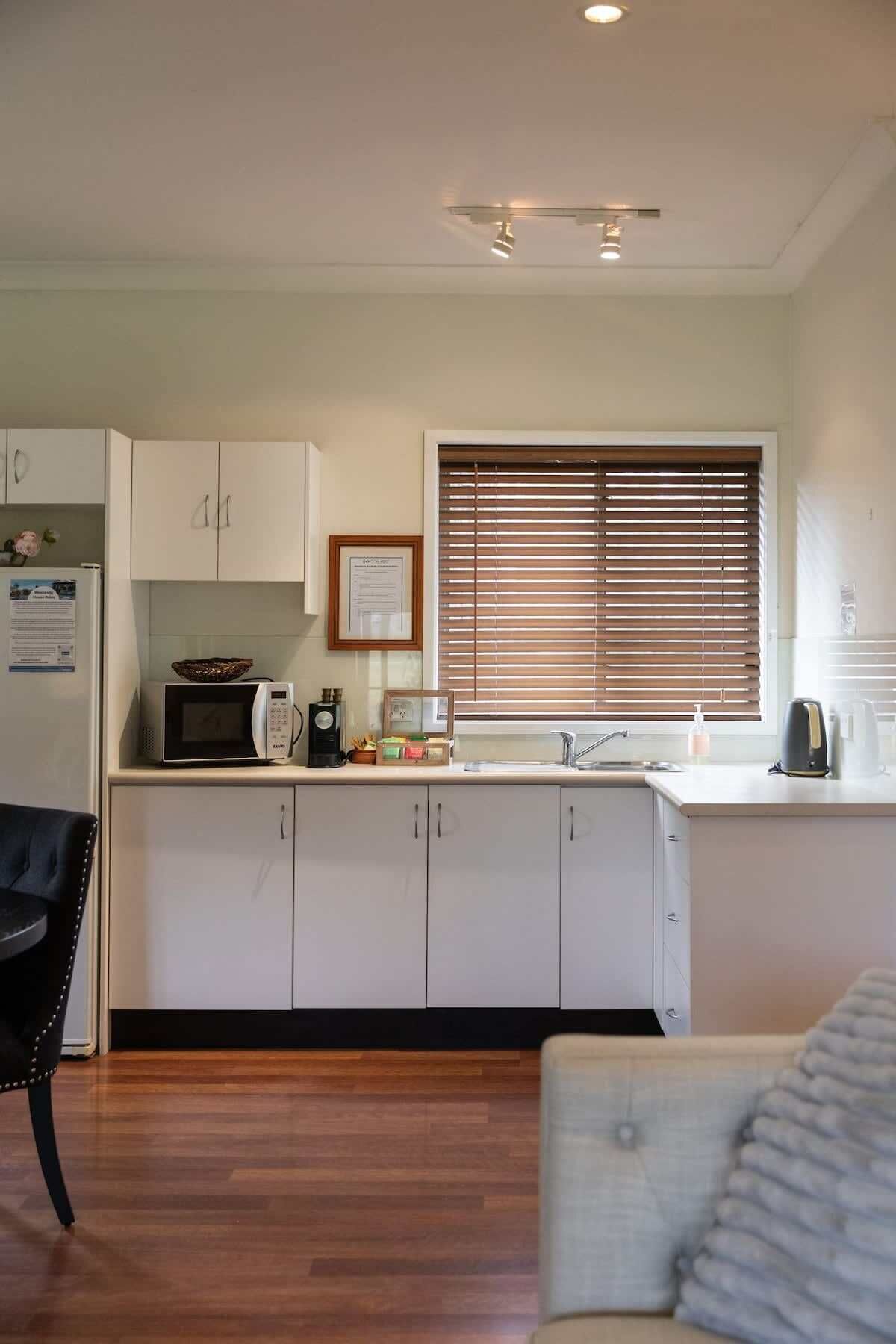 Coffee/tea maker, fridge, microwave, toaster