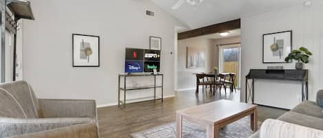 Smart-TV, Netflix, Hulu, Streaming-Dienste