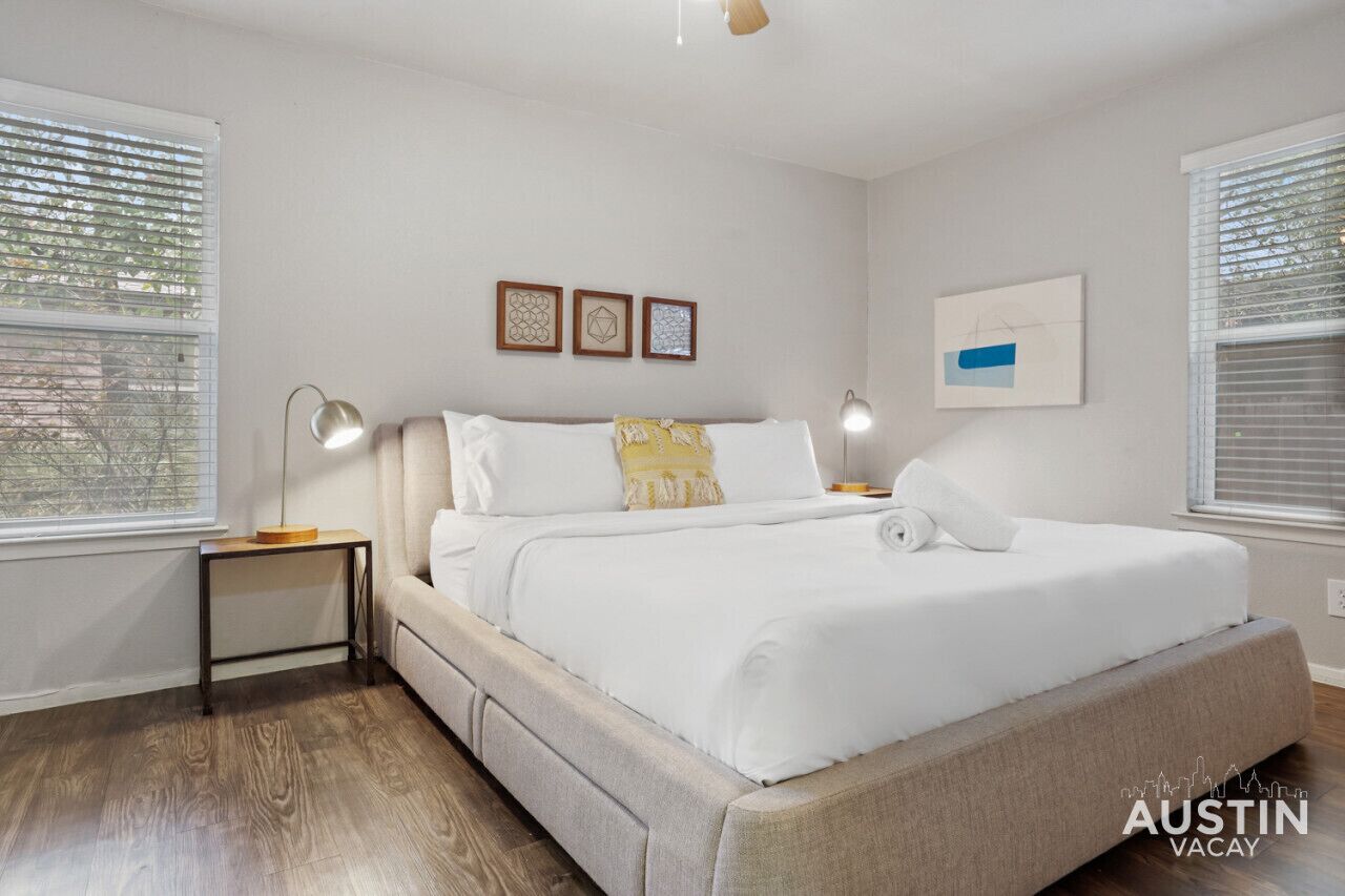 2 bedrooms, desk, iron/ironing board, free WiFi