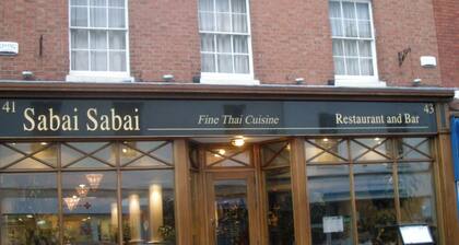 Stylish, comfortable apartment in Leamington Spa