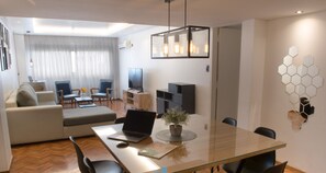 Luxury Apartment, 3 Bedrooms | Living room | Flat-screen TV - MdzApartments III - Merlot (Mendoza)