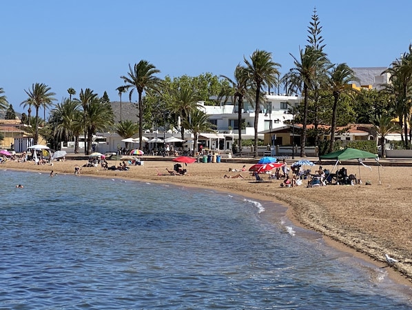 Plage à proximité, serviettes de plage