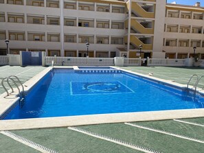 Utomhuspool