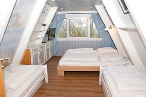 2 chambres, lit parapluie
