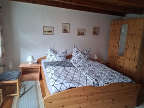 1 Schlafzimmer, WLAN, Bettwäsche