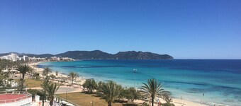 Fantastic sea view apartment right on the beach in Cala Millor / Mallorca😎