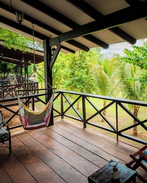 Bungalow familiar, vista al jardín | Vista al jardín