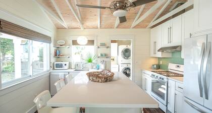 Bluefish Coastal Cottage - 3 habitaciones / 2 baños - Cerca de la playa, bicicletas y jacuzzi.