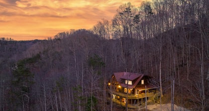 Luxurious Cabin Across From The Red River Gorge, In The Natural Bridge Area
