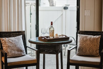 Cozy Premium Jr. Suite, In Beautiful Napa Valley -Perfect for Couples