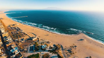 Beach nearby, beach towels