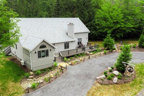 Exterior - YR36-Complete update 2024! Fire Pit! Hot Tub! (Davis)