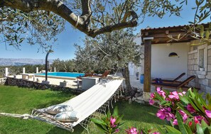 Pool - Luxurious home in Pucisca (Pucisca)
