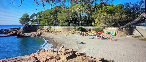 Ubicación cercana a la playa