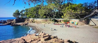 Saint Raphael beautiful villa 170 m2 swimming pool, very quiet, comfortable, residential 