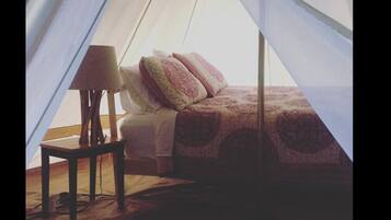 Comfort Tent, 1 Double Bed | Premium bedding, bed sheets