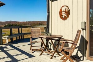 Outdoor dining - CM05-Sweeping Views! Private Pond, Hot tub! (Davis)