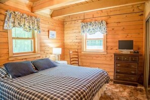 4 bedrooms, WiFi, bed sheets