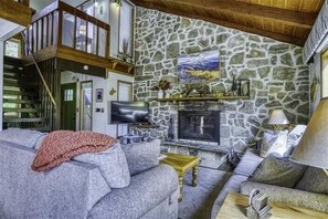 Smart-TV, Kamin