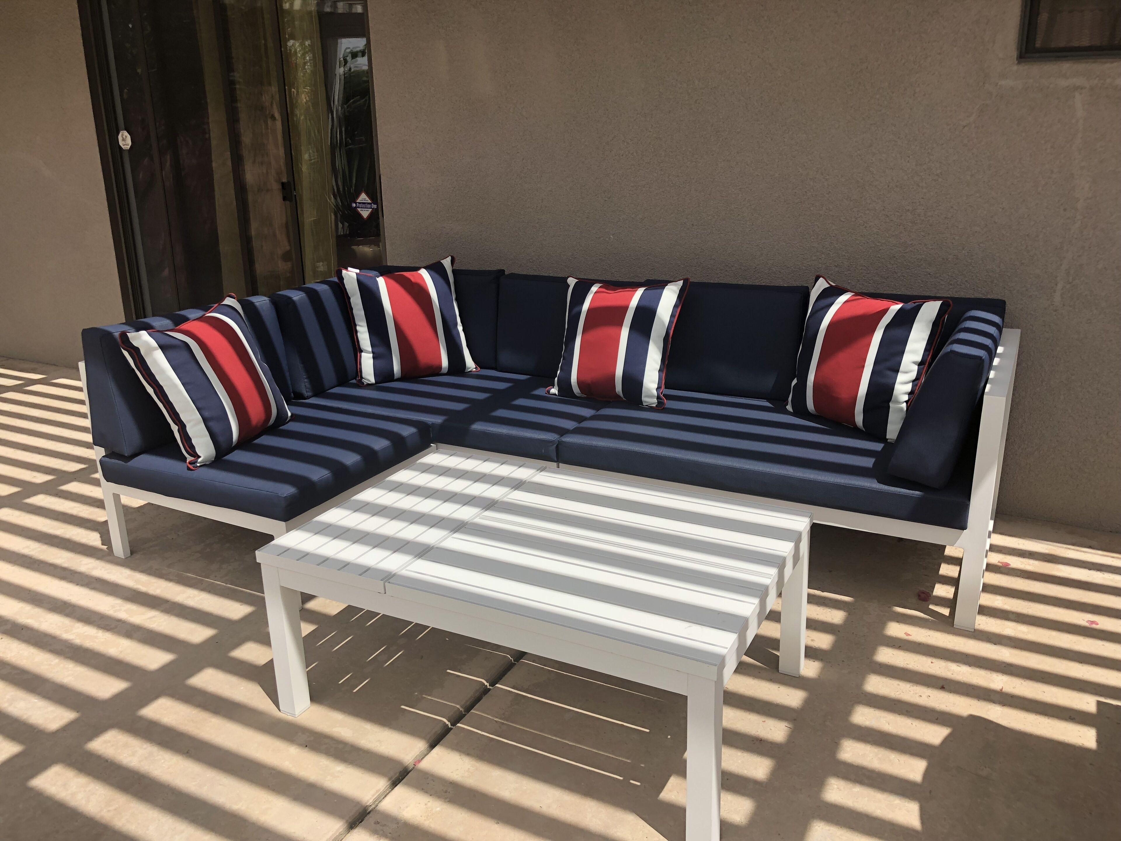 المنطقة المحيطة بالمنشأة