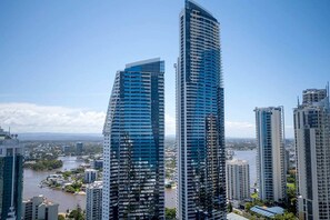 Exterior - Sealuxe Seaview Suites - Central Surfers Paradise (Surfers Paradise)