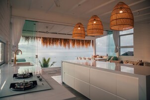Villa, 3 Bedrooms, Ocean View | Private kitchen
