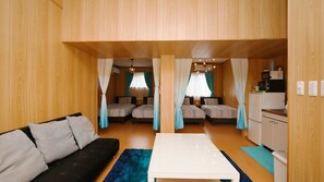 Family Room with Kitchenette, MICHIBUSHI | Living room | 32-inch LCD TV with satellite channels, TV - star light terrace TERUYA (Nakijin)