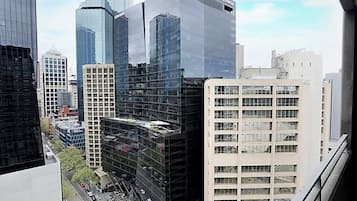 City Apartment, 2 Bedrooms | 2 bedrooms, premium bedding, individually furnished, desk