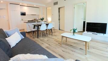 Business Apartment, 2 Bedrooms, City View | Living area | Flat-screen TV