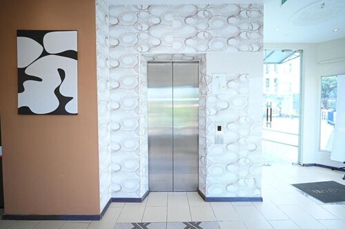 328 Apple Hotel Shah Alam