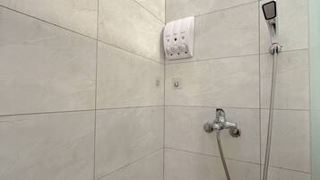 Deluxe Room, Multiple Beds, Mezzanine | Bathroom | Shower, rainfall showerhead, hair dryer, slippers