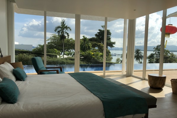 5-Bedroom Villa with Private Pool and Sea View