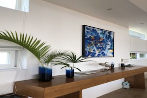 5-Bedroom Villa with Private Pool and Sea View | Room amenity