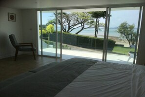 5-Bedroom Villa with Private Pool and Sea View | 5 hálószoba, széf a szobában, íróasztal és ingyenes vezetékes internet