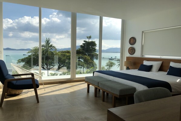 5-Bedroom Villa with Private Pool and Sea View | 5 hálószoba, széf a szobában, íróasztal és ingyenes vezetékes internet