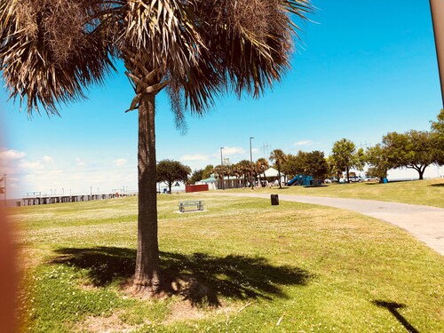 A beautiful spacious 3 bedroom two full bath home near msy airport