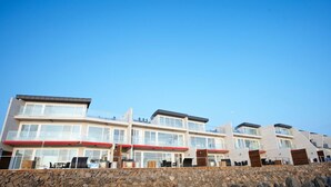 Front of property - Hi Class Jeju (Jeju City)