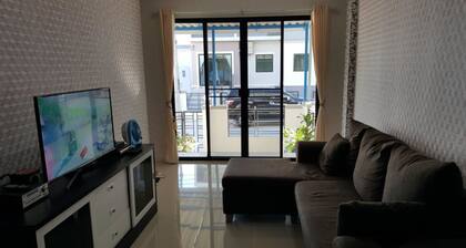 Asia Thai Holiday Home