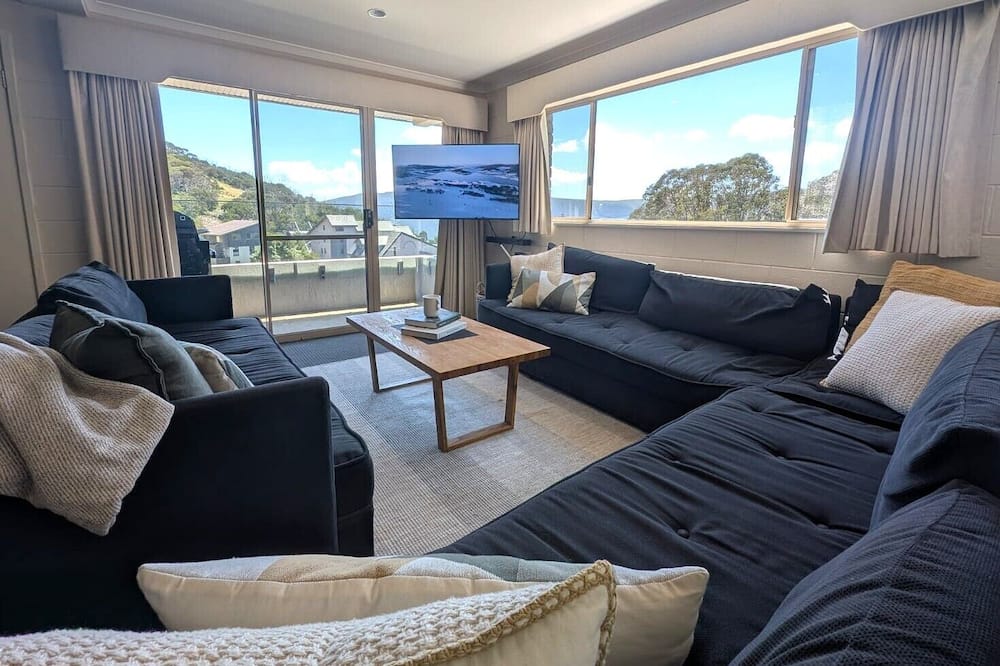 Alpine View Apartments