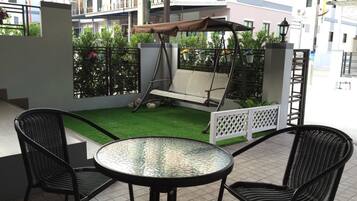 Three-Bedroom Townhome | Terrace/patio