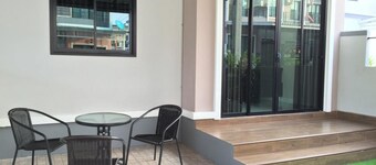 반 플레온 뷰 바이 랏차린