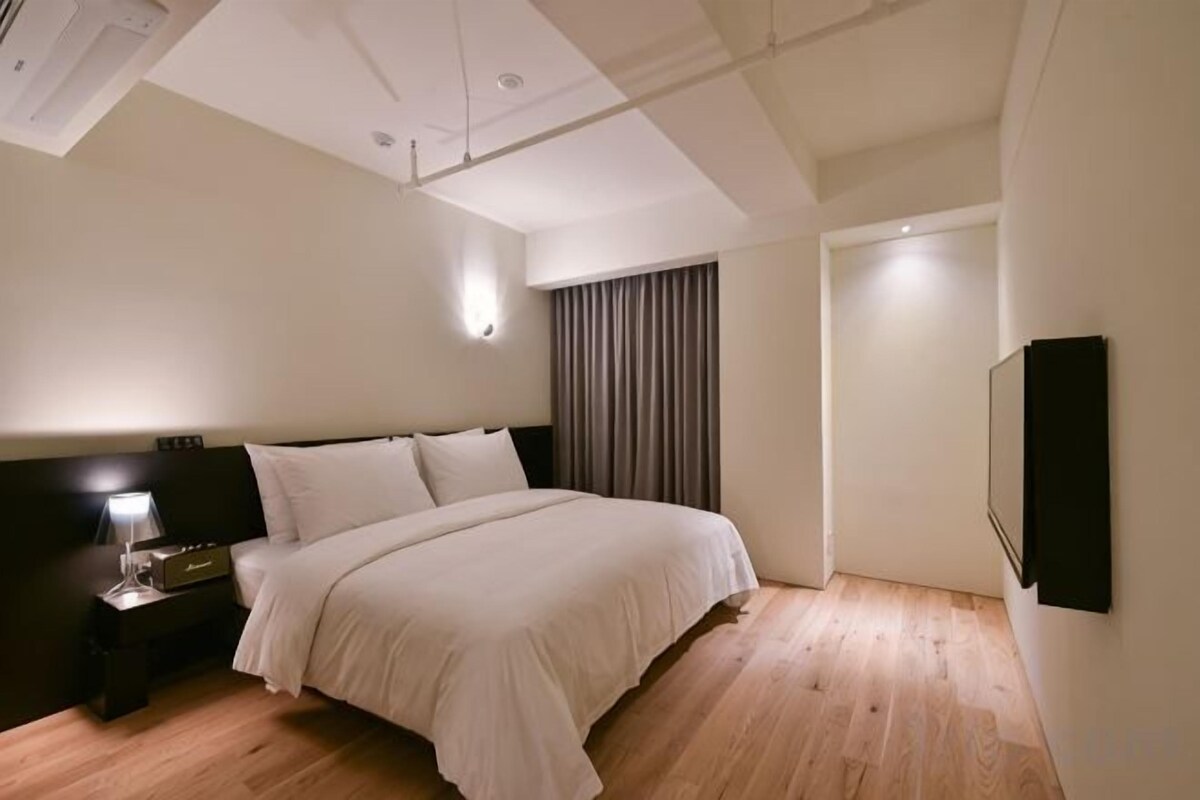 Deluxe Double Room (OTT)