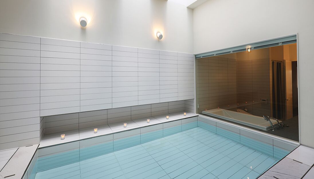 penthouse pool villa | terrace/patio