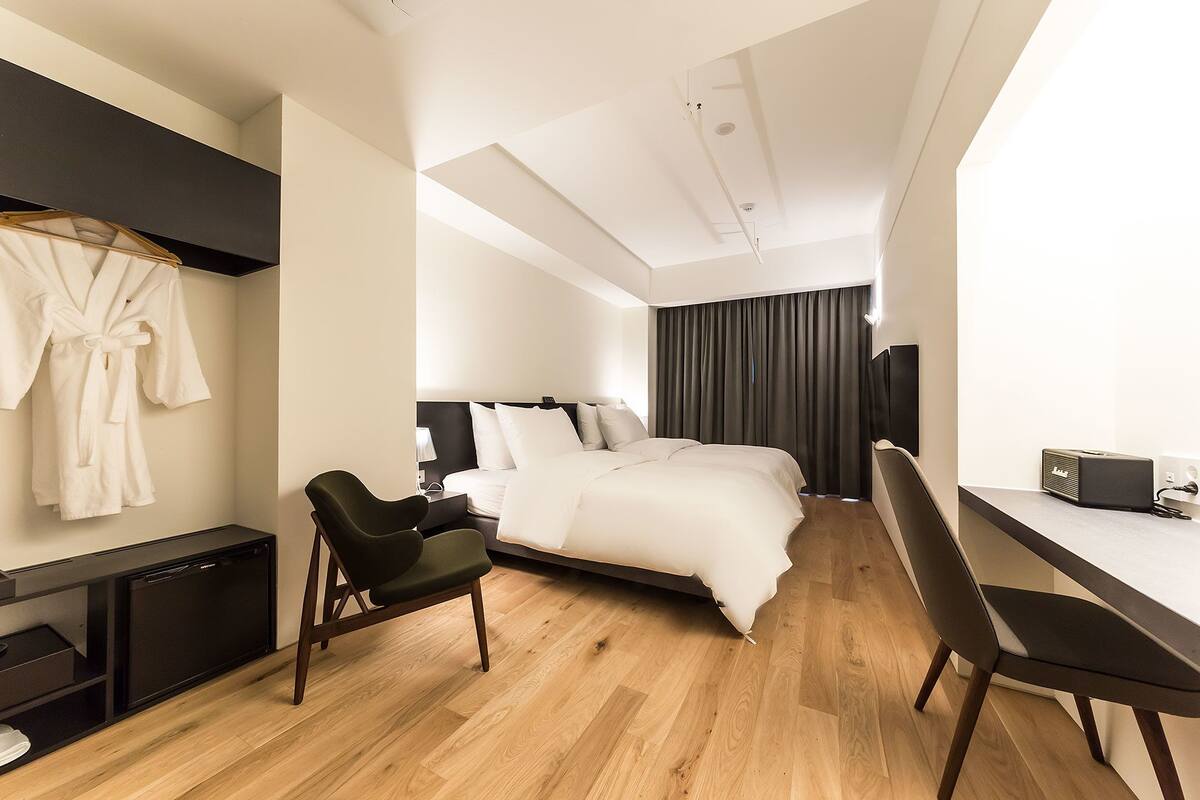 ห้องบิสซิเนสทวิน | ผ้าม่านกันแสง, ห้องเก็บเสียง, Wi-Fi ฟรี, ผ้าปูที่นอน