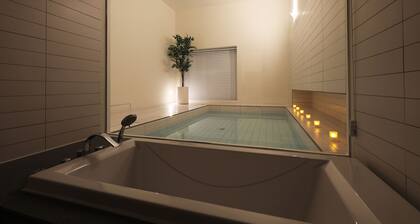 Hotel 498