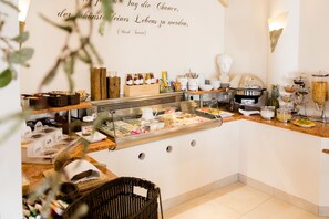 Buffet - Aparthotel Othello (Dingolfing)